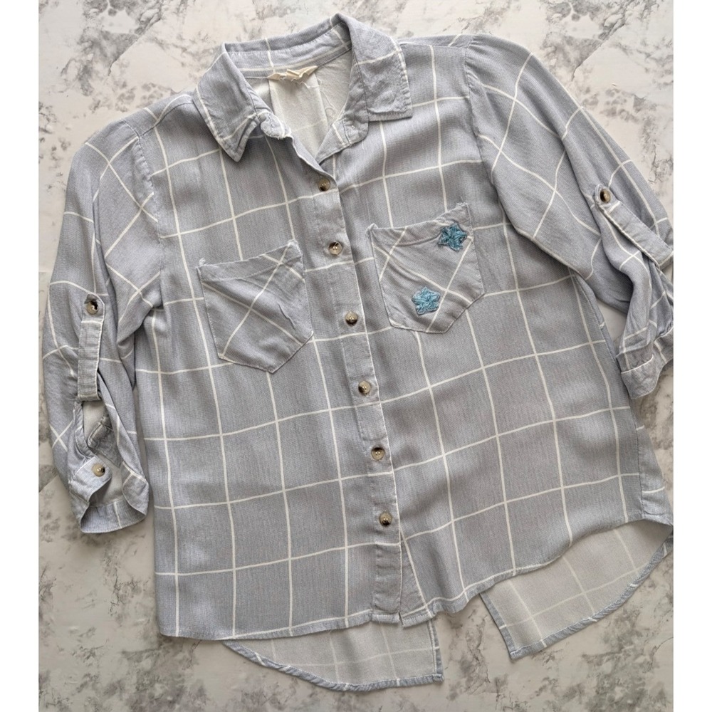 Sim & Sam Blouse Womens Small Button 3/4 Sleeve Embroidered Collared